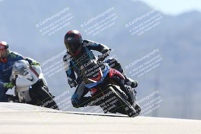 media/Oct-13-2025-Moto Forza (Mon) [[a66d839500]]/2-A Group/Session 4 (Turn 9)/